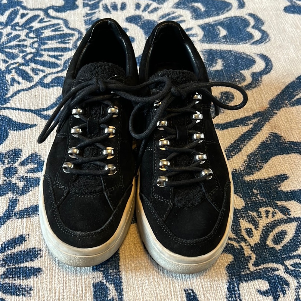 WORN twice.6.5 MARC FISHER  Lace Up Sneakers Black Suede Sheepskin Shoes